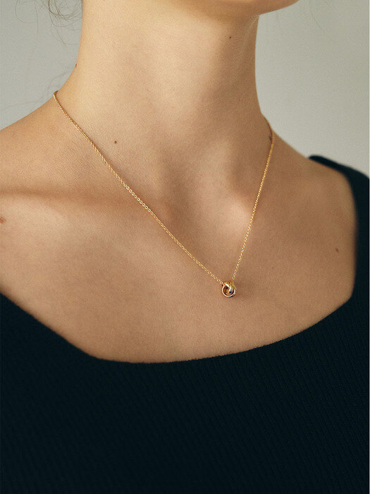Twist infinite necklace - gold