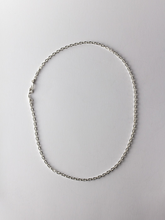 TYNDALL NECKLACE