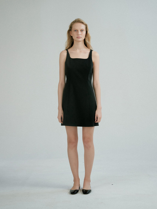 Minimal Square-Neck Dress_Black