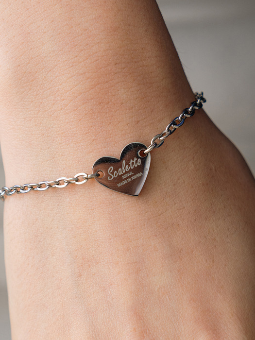 CKE301 [surgical steel]Reversible Heart Pendant Bracelet