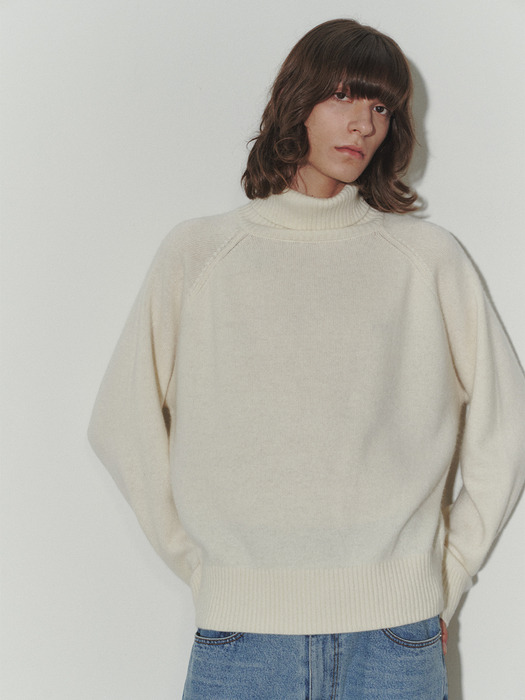 UNISEX ESSENTIAL WOOL TURTLENECK SWEATER IVORY_M_UDSW3D124IV