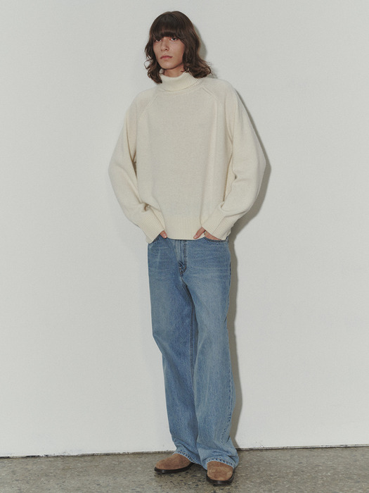 UNISEX ESSENTIAL WOOL TURTLENECK SWEATER IVORY_M_UDSW3D124IV