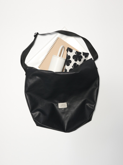 LEATHER CITY CROSS BAG [BLACK]