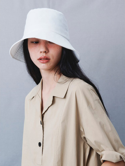 Wide Bucket Hat  White (KE438BM011)