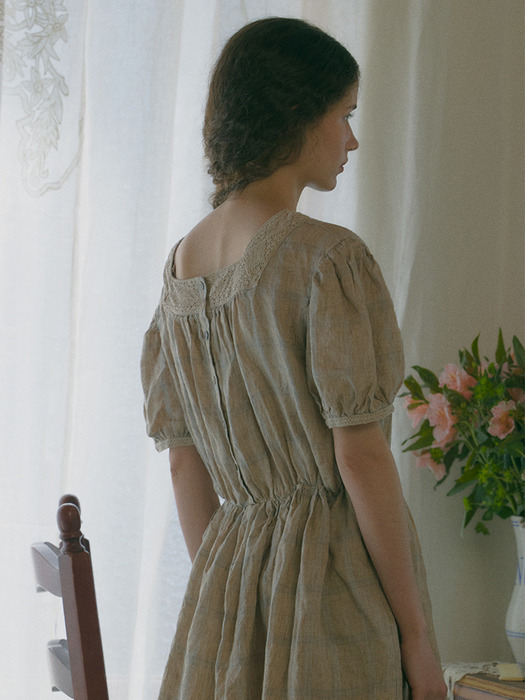 Odette shirring dress - natural check 오데트 셔링 드레스