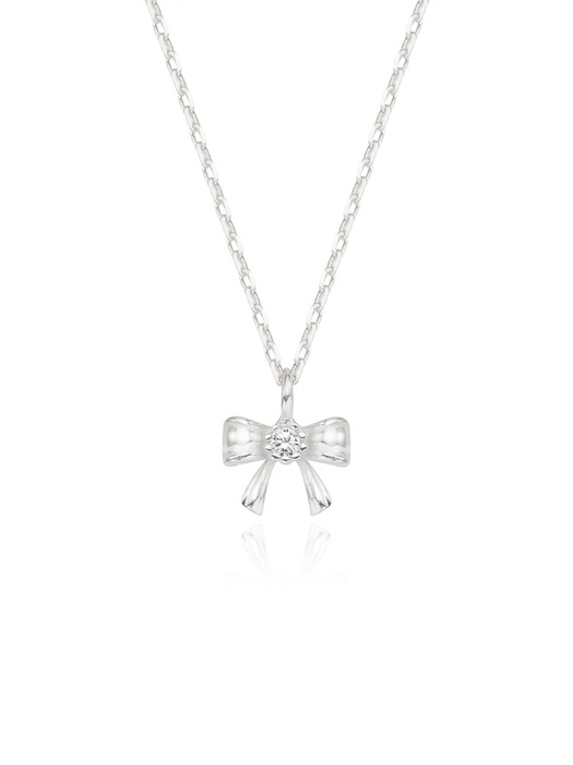 ari ribbon cubic necklace