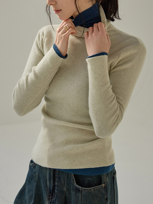 HIGH TURTLENECK KNIT (SNOW WHITE)