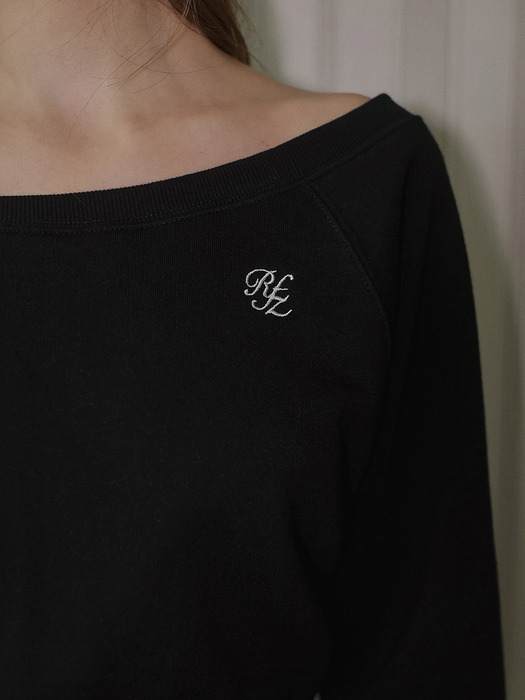 Side Slit Off shoulder Sweatshirt [Black]