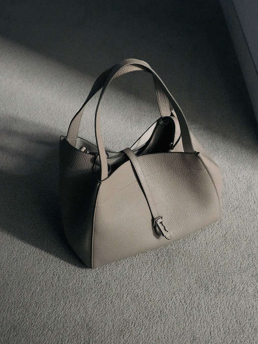 Perfec Grab Tote S (퍼펙 그랩 토트 스몰)_2colors
