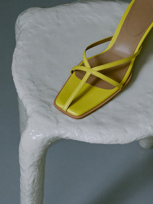 STRAPPY HEELED MULES (YELLOW)