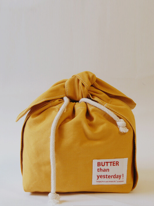 MADEFANNIE BUTTER-present  pouch