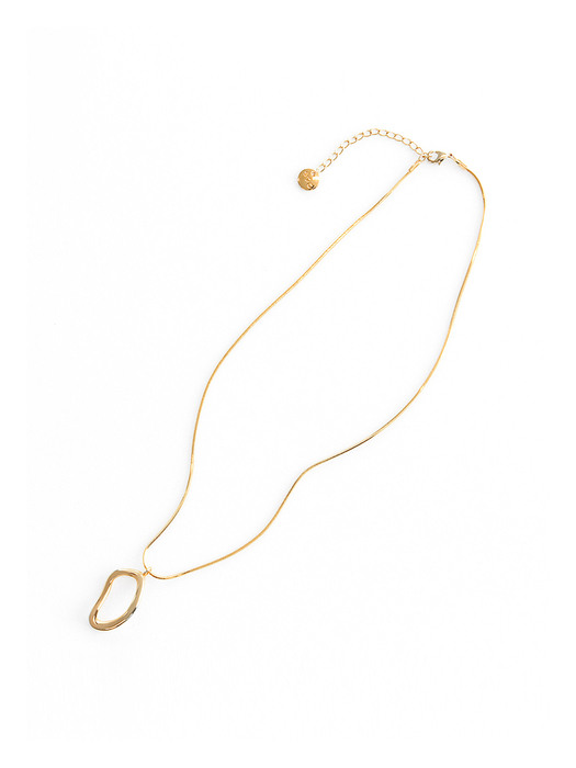 slim circle pendant necklace gold