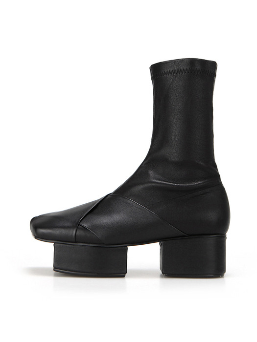 Squared toe platform sock boots | Black