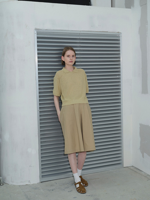 wide half pants (beige)