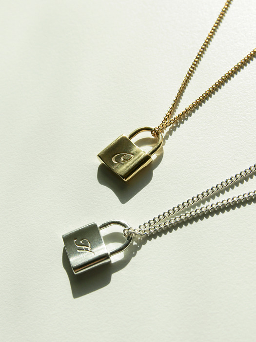 자물쇠목걸이(lock necklace)