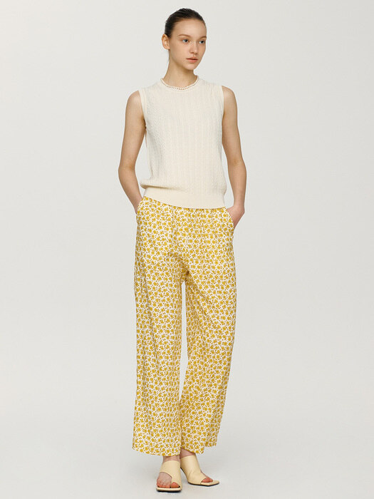 ULEHAWA Bending wide pants (Yellow flower)