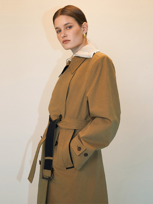 BELTED DOUBLE TRENCH COAT - CAMEL