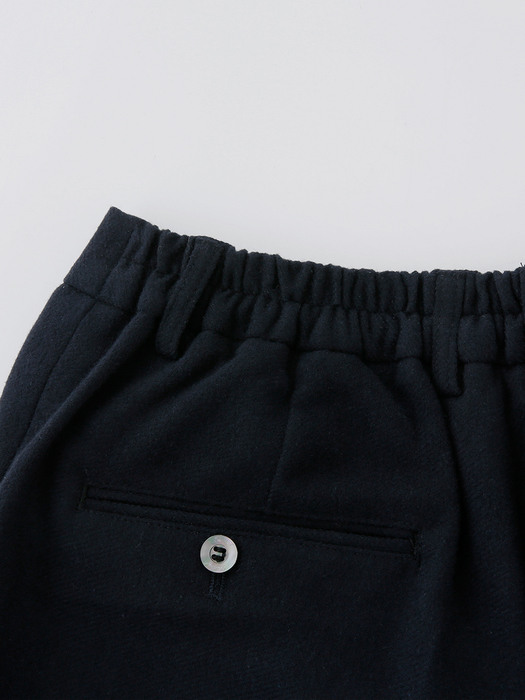 [Easy line] Wool Flannel banding pants (Black)