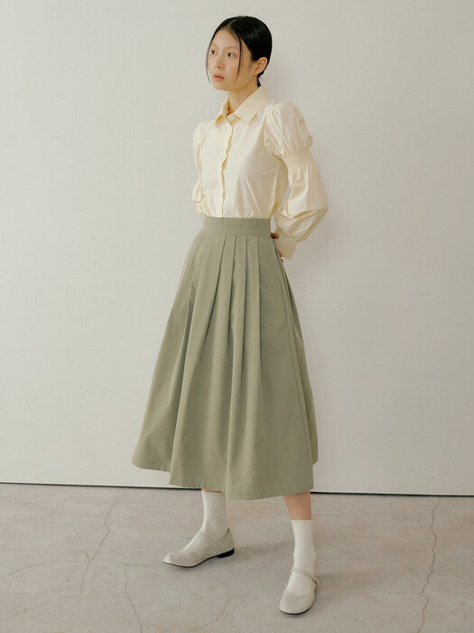 POD PLEATS FLARE SKIRT GREEN