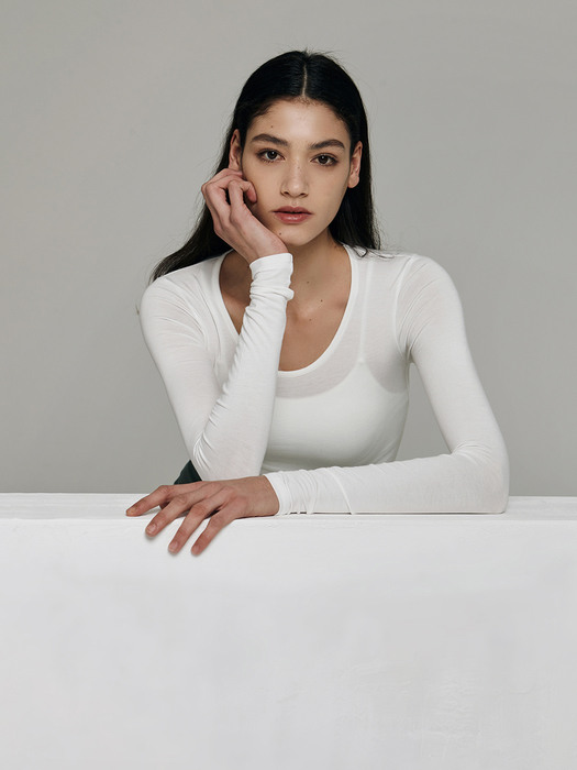 여성 요가복 DEVI-T0090-화이트 필라테스 뮤즈 라운딩 티셔츠