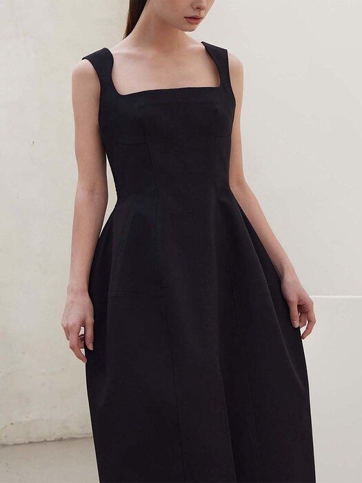 Fluid Square Neck Corset Midi Dress (Black) 