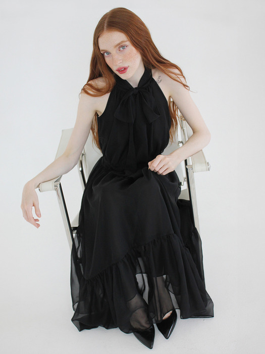 Airy halter long dress (Black)