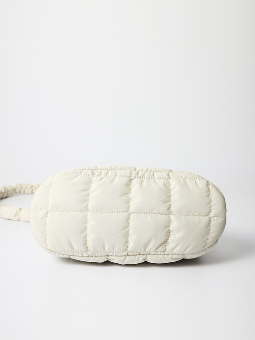 Vienna cloud bag _Beige