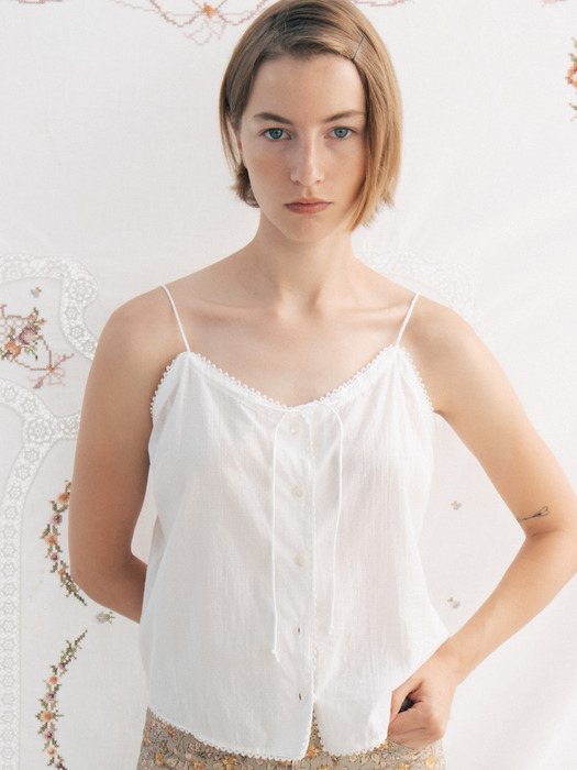 Via Berry lace sleeveless (Ivory)