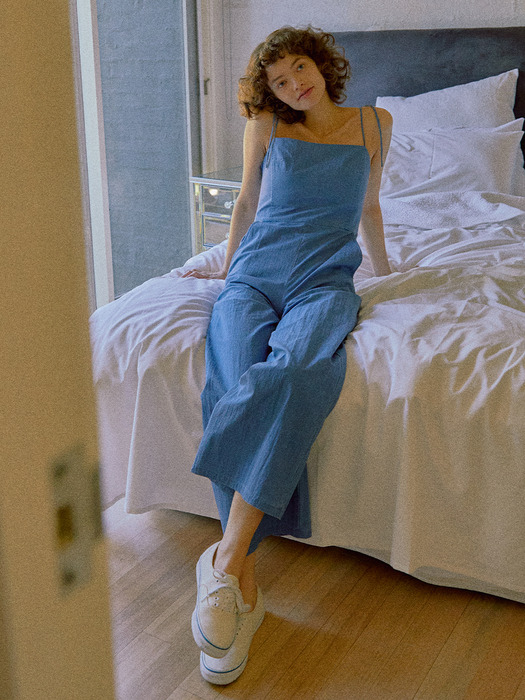 본다이 가먼트 워싱 슬리브리스 점프수트 (Blue/Black)