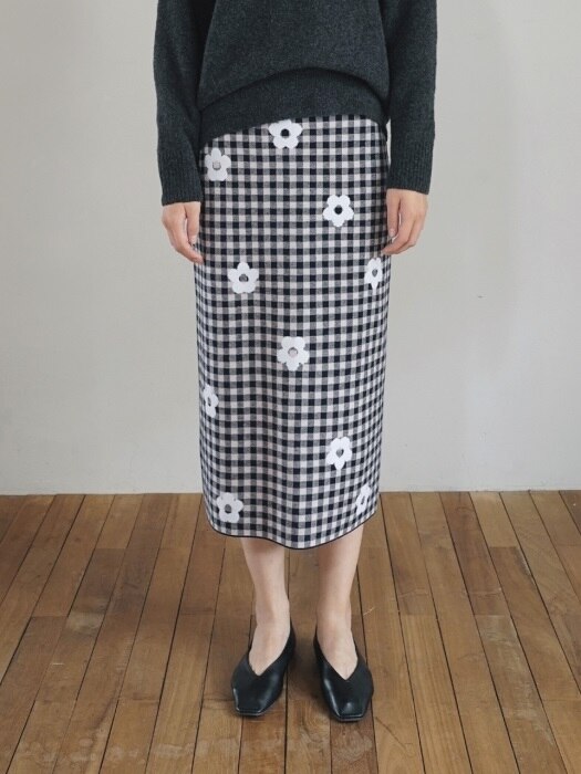 Checked Floral knit Skirt (Navy)