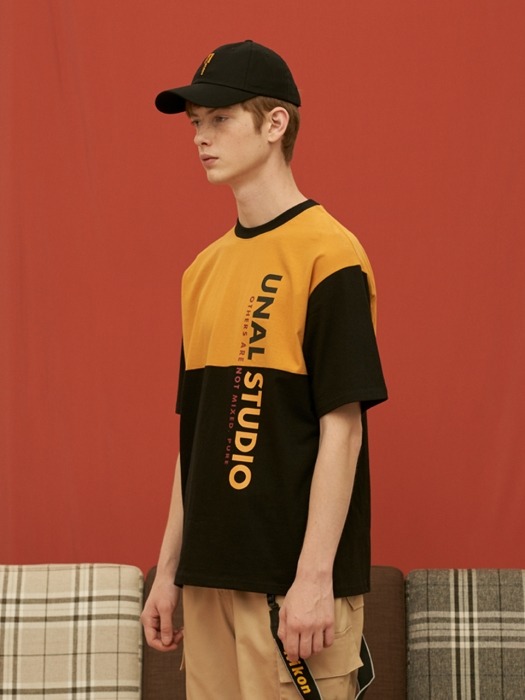 UNAL STUDIO T SHIRT / BLACK