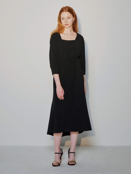 square neck black dress HWOPKC0400