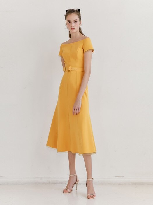 [미전시]BRIANA Off shoulder short-sleeve formal dress (Mandarin Yellow)