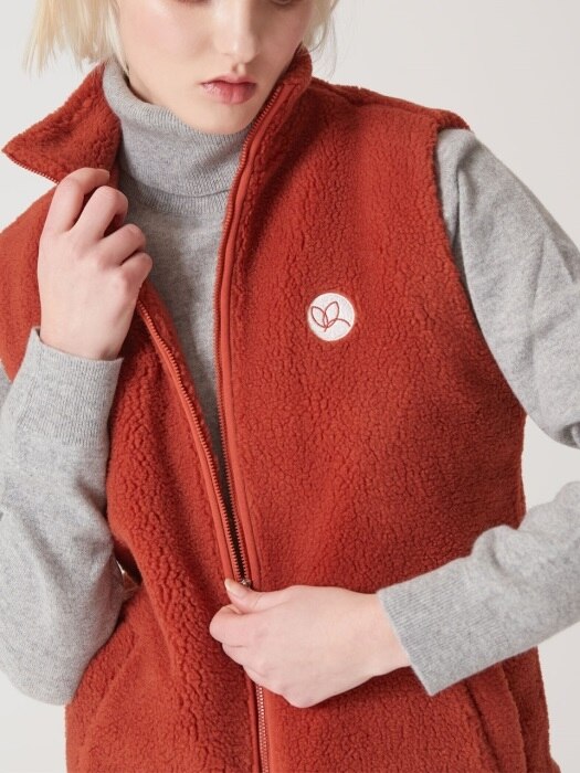 Soft Sherpa Logo Vest