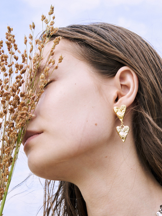 Double heart earring