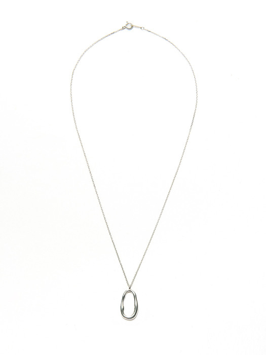 Rough Silver Oval Necklace (Ver.2)