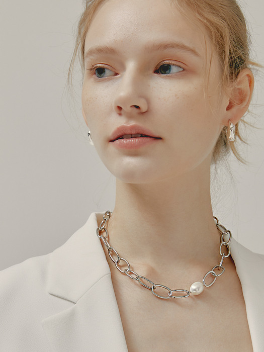 LINK CHAIN PEARL NECKLACE