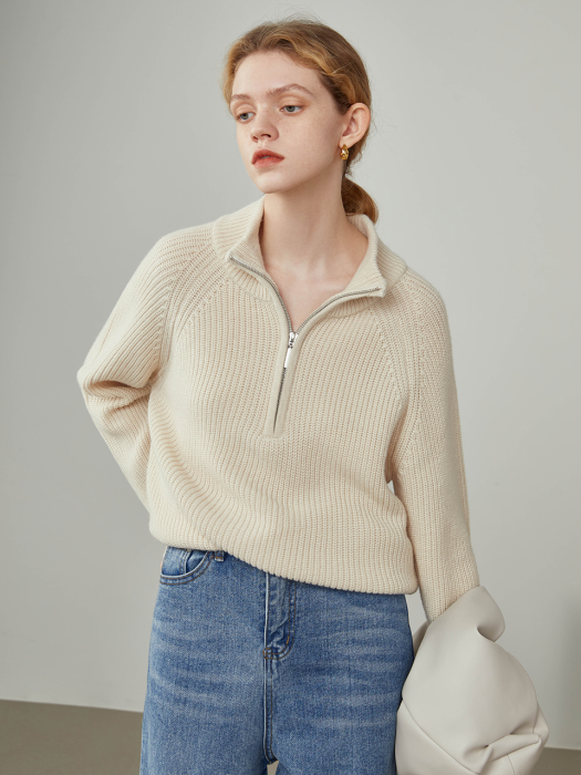 Half zip-up smooth sweater_beige
