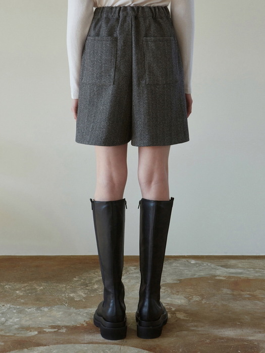 HERRINGBONE WOOL SHORTS_BLACK