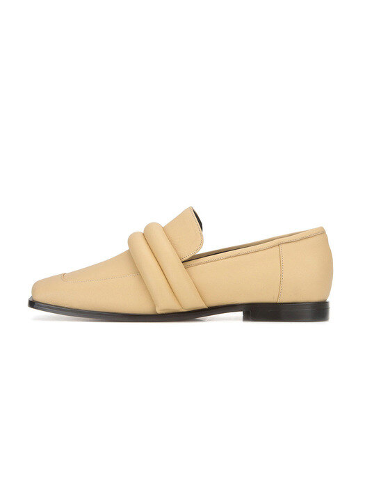 Squared toe loafers | Cheddar