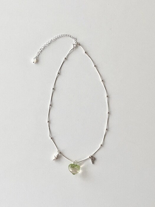 CLEAR GREEN HEART NECKLACE