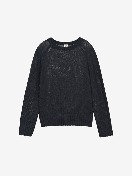 CREW NECK LONG SLEEVE KNIT TOP