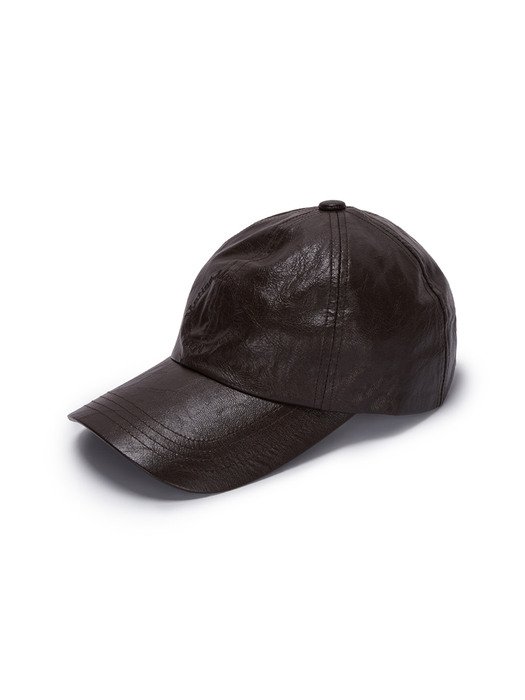 GLOSSY LEATHER BALL CAP IN BROWN