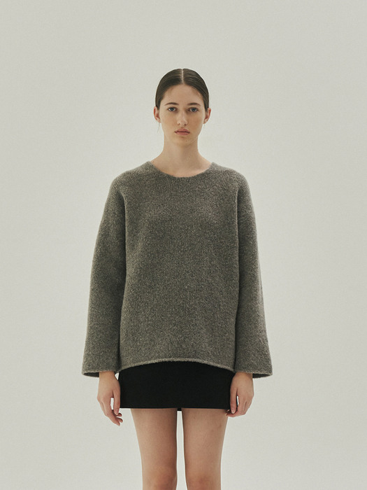 BACK OPEN RIBBON PULLOVER - TAUPE 