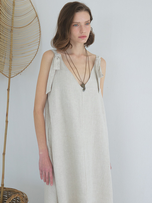 Delight V-neck linen sleeveless dress