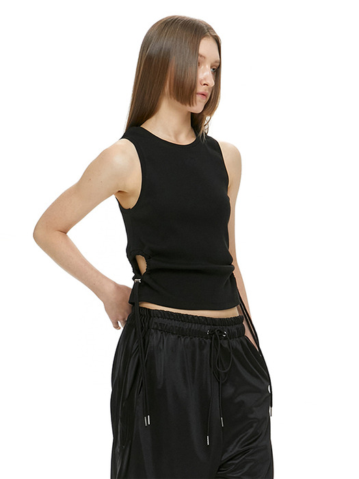 CUT OUT STRING SLEEVELESS / BLACK
