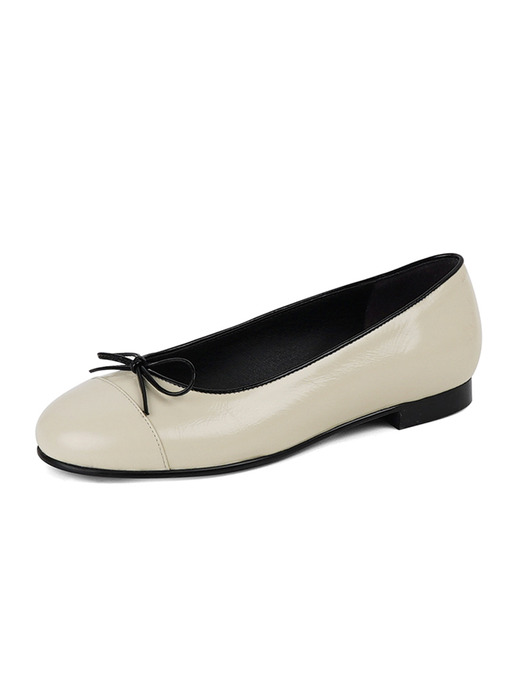 Flats_Audrey R2760t_1cm