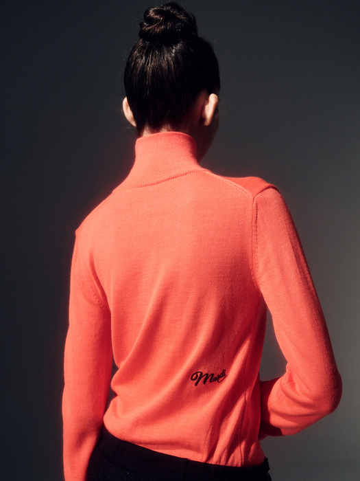 WOOL BASIC TURTLE NECK MARDI_ORANGE BROWN