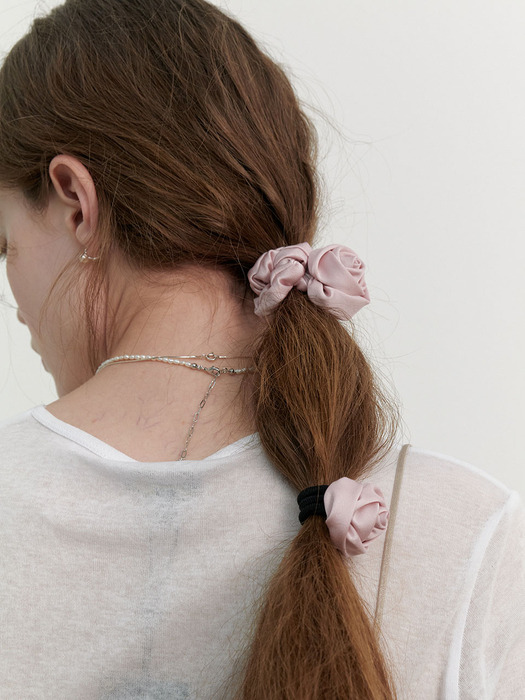 [단독]Satin Rose Hairband (L241WHA010)