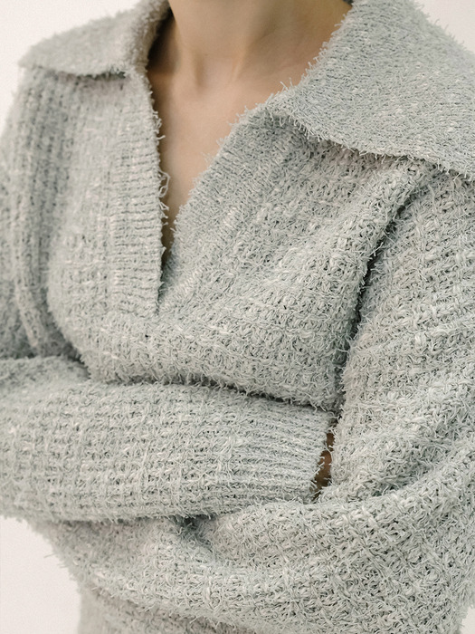 Boucle fur v-neck collar knit